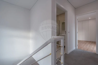 Moradia T4 para Venda em Cernache