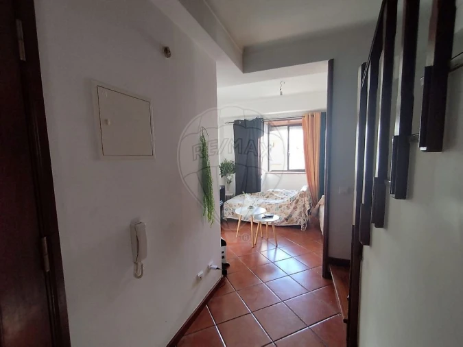 Apartamento T2 para Venda em Sé Nova, Santa Cruz, Almedina e São Bartolomeu Foto 3