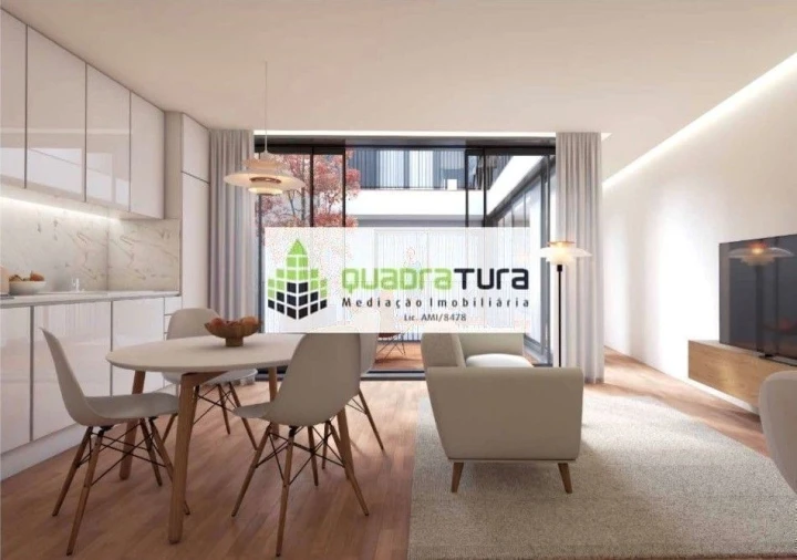Apartamento T2 para Venda em Campanhã Foto 10