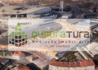 Apartamento T2 para Venda em Campanhã