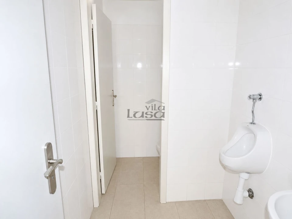 Armazém para Arrendamento em Escapães Foto 22