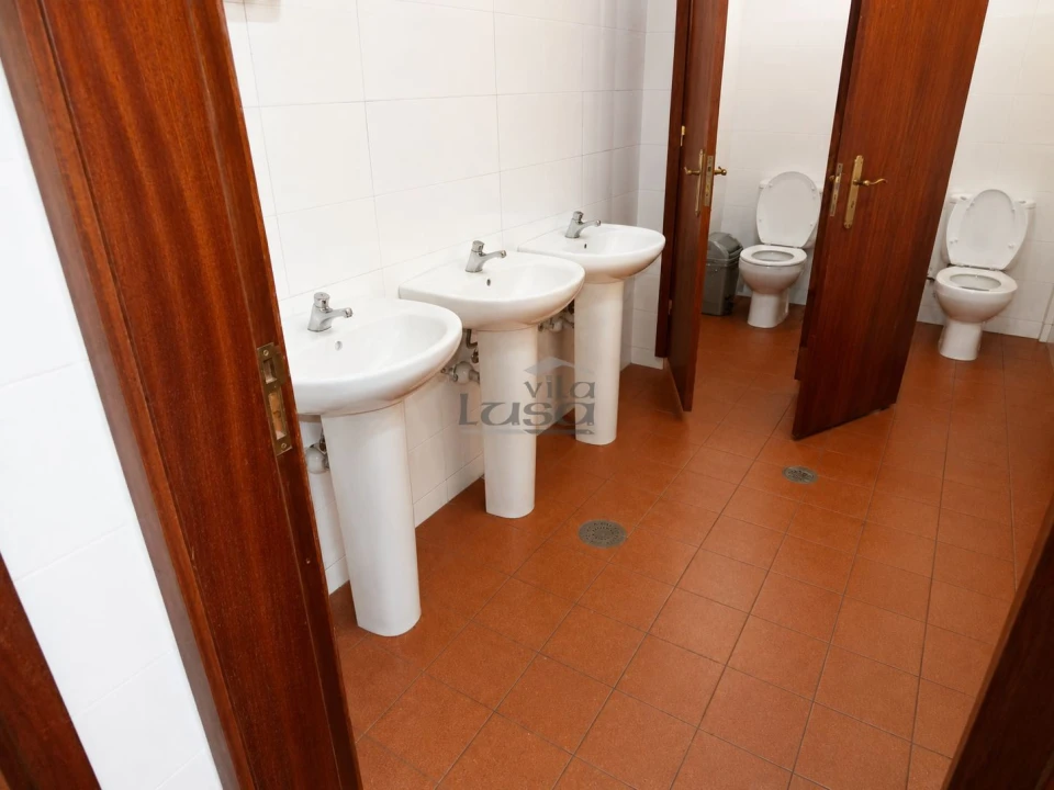 Armazém para Arrendamento em Escapães Foto 27