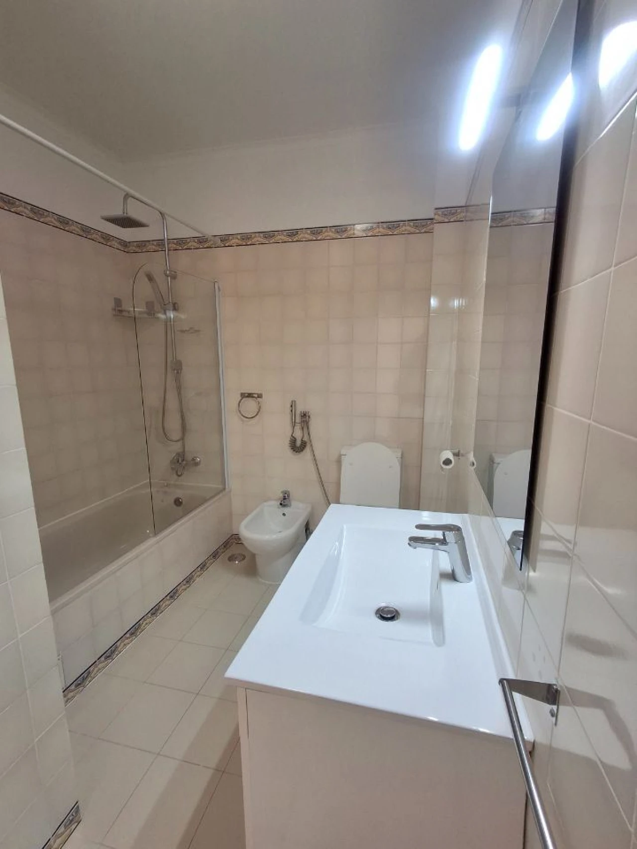 Apartamento T3 para Arrendamento em Cascais e Estoril Foto 8