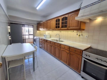Apartamento T3 para Arrendamento em Cascais e Estoril