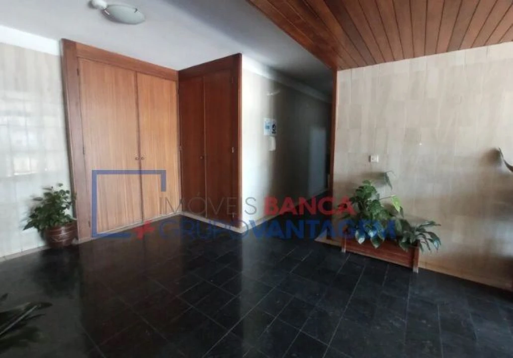Apartamento T3 para Venda em Fânzeres e São Pedro da Cova Foto 6