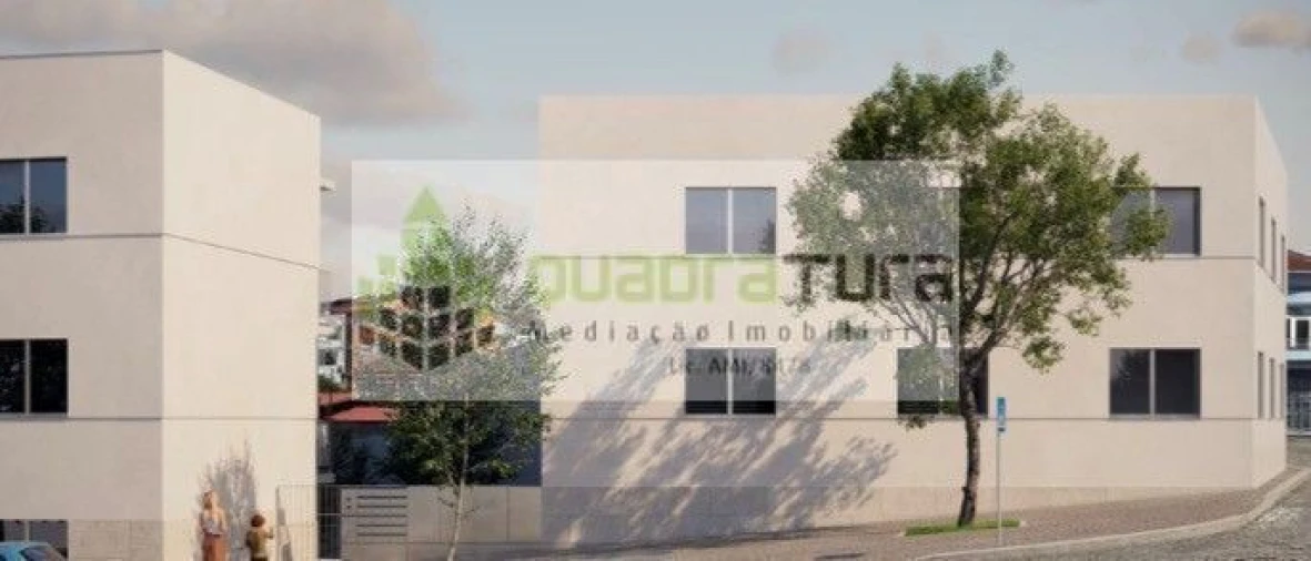 Apartamento T2 para Venda em Campanhã Foto 8