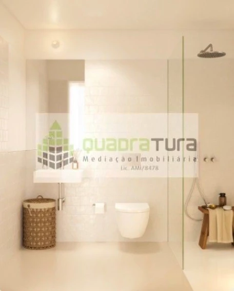 Apartamento T2 para Venda em Campanhã