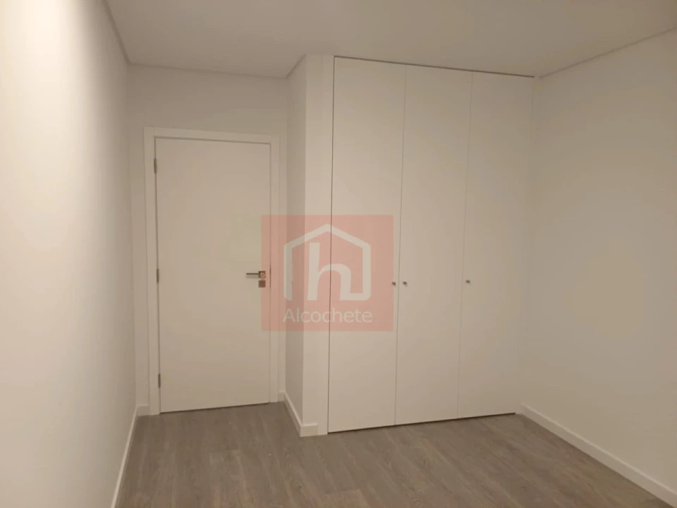 Apartamento T5 para Venda em Montijo e Afonsoeiro Foto 7