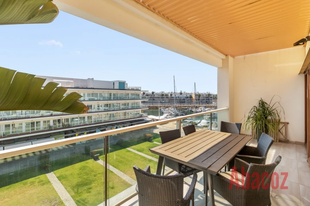 Apartamento T2 para Venda em Lagos (São Sebastião e Santa Maria) Foto 1