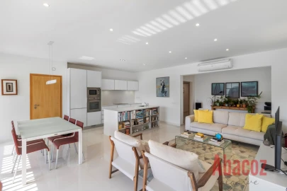 Apartamento T2 para Venda em Lagos (São Sebastião e Santa Maria)