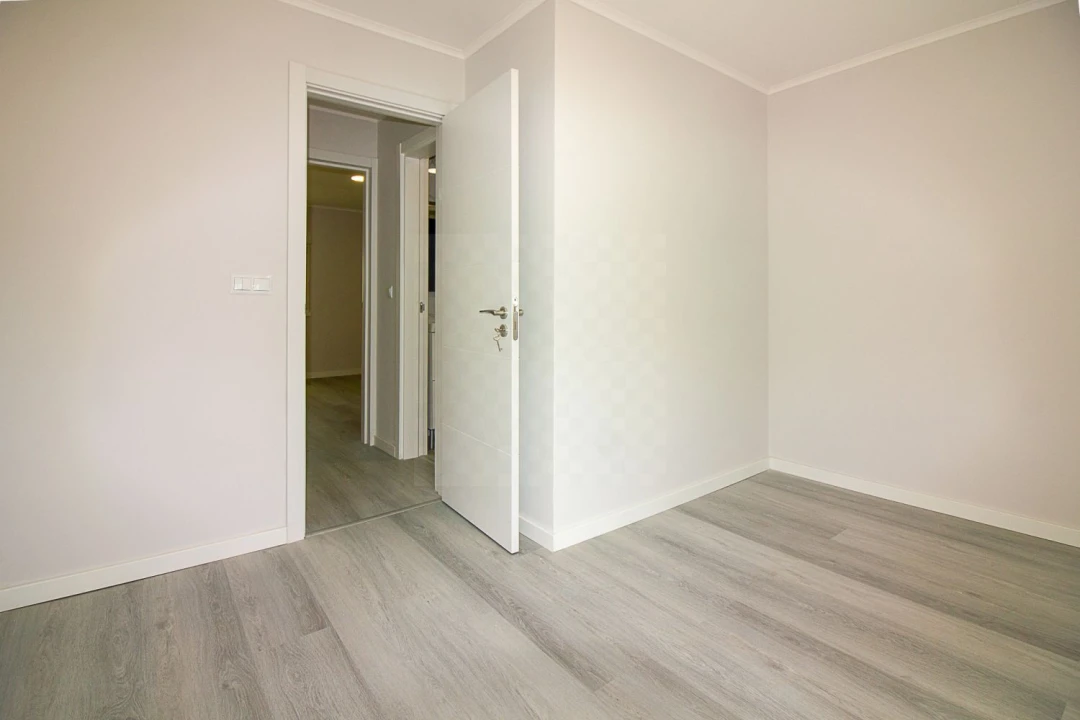 Apartamento T3 para Venda em Laranjeiro e Feijó Foto 9