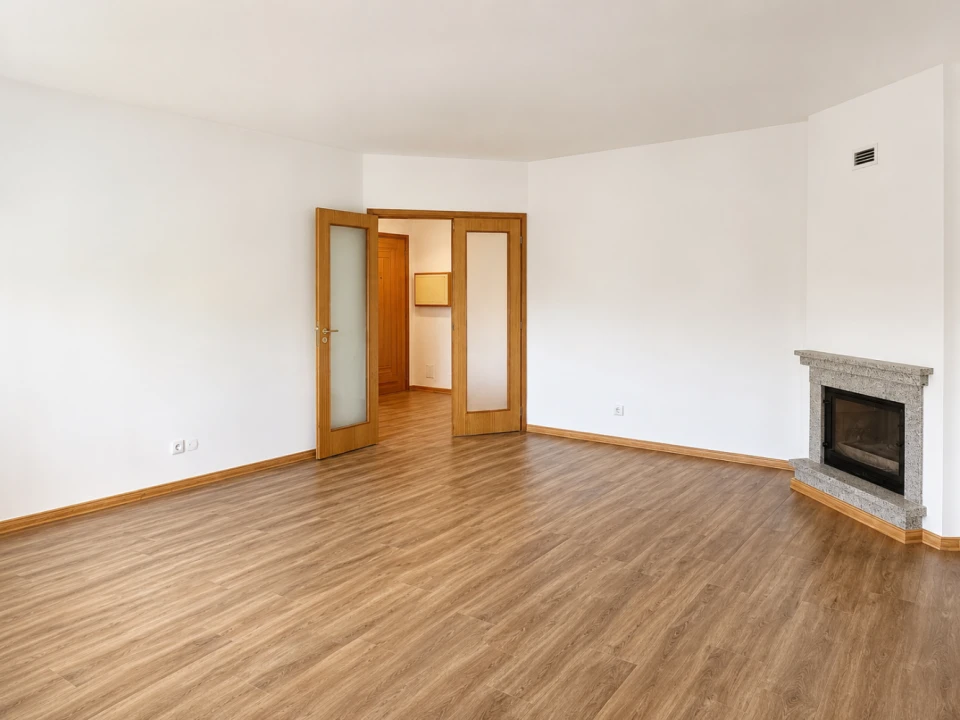 Apartamento T3 para Venda em Grijó e Sermonde Foto 5