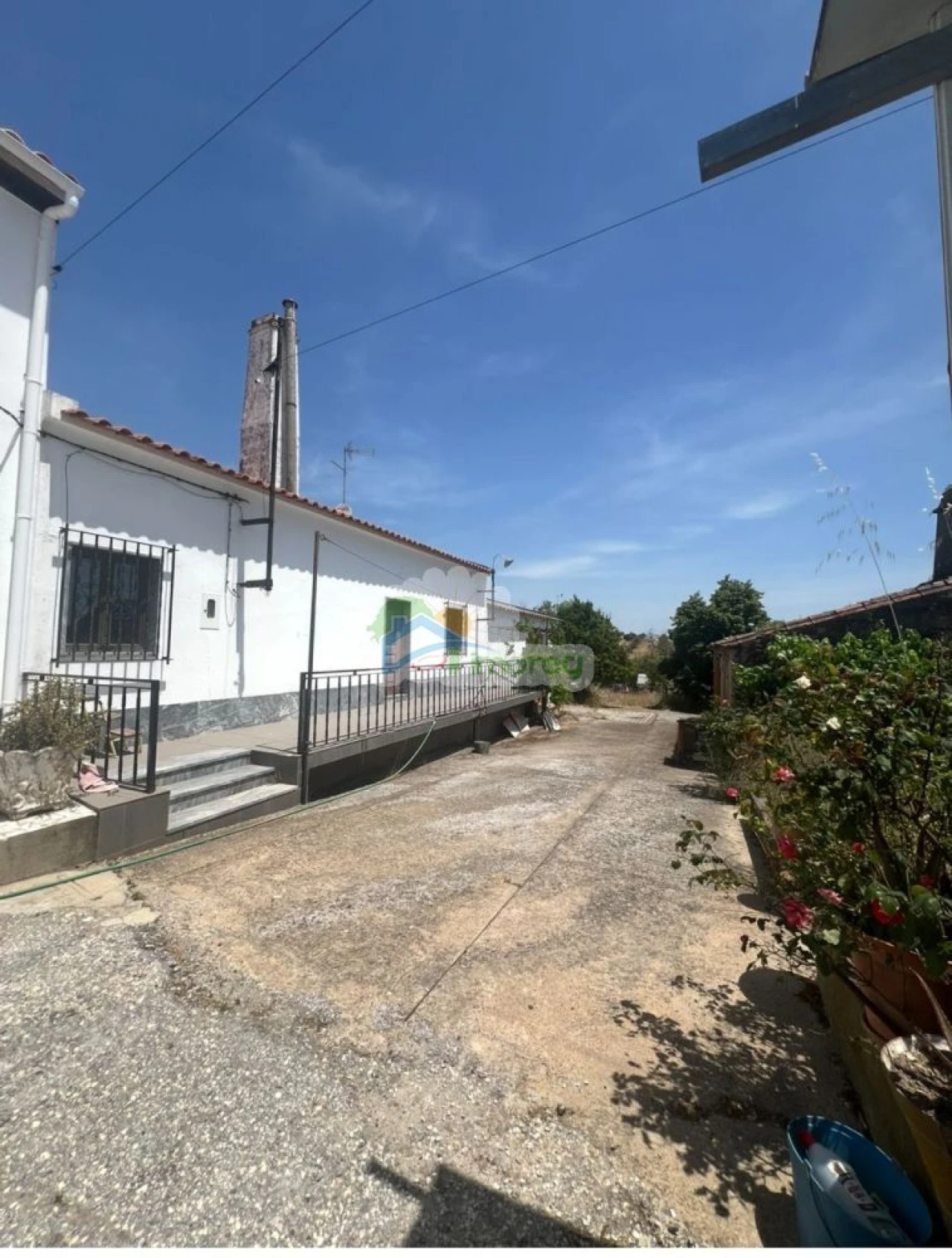 Quinta T3 para Venda em Santiago Maior Foto 1