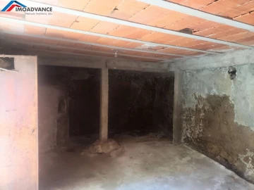 Moradia T5 para Venda em Figueira de Lorvão