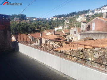 Moradia T5 para Venda em Figueira de Lorvão