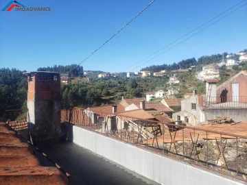 Moradia T5 para Venda em Figueira de Lorvão