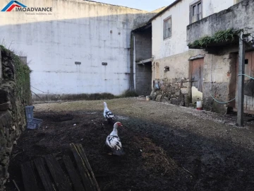 Moradia T6 para Venda em Figueira de Lorvão