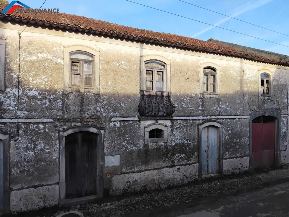 Moradia T6 para Venda em Figueira de Lorvão Foto 1