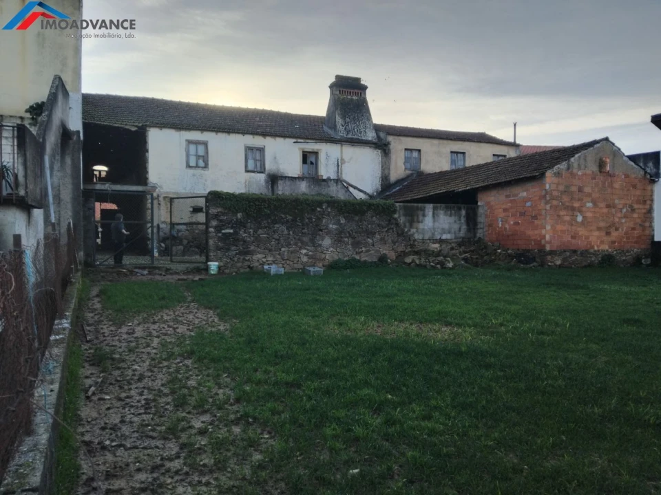Moradia T6 para Venda em Figueira de Lorvão Foto 16