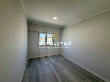 Apartamento T4 para Venda em Amora