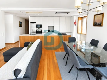 Apartamento T2 para Venda em Póvoa de Varzim, Beiriz e Argivai