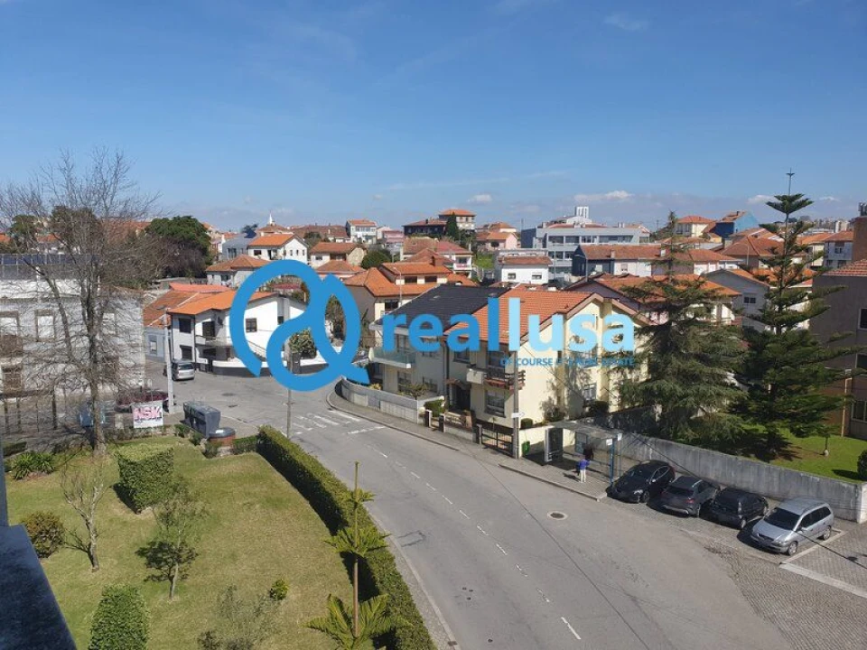Apartamento T4 para Venda em Santa Marinha e São Pedro da Afurada Foto 23