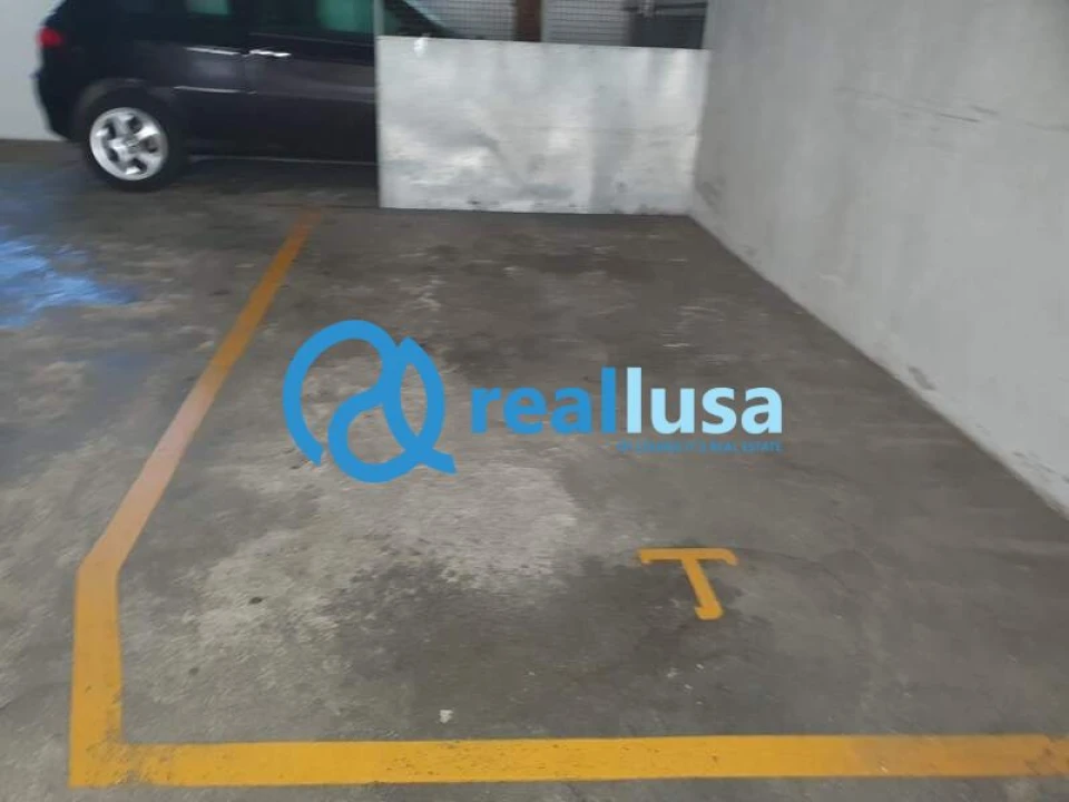 Apartamento T4 para Venda em Santa Marinha e São Pedro da Afurada Foto 21
