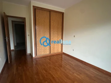 Apartamento T2 para Venda em Cidade da Maia