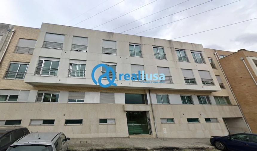 Apartamento T2 para Venda em Cidade da Maia Foto 13