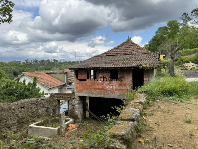 Moradia T3 para Venda em Couto de Baixo e Couto de Cima Foto 5