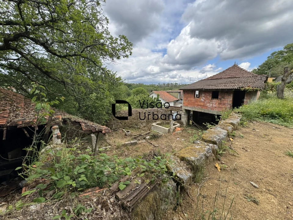 Moradia T3 para Venda em Couto de Baixo e Couto de Cima Foto 4