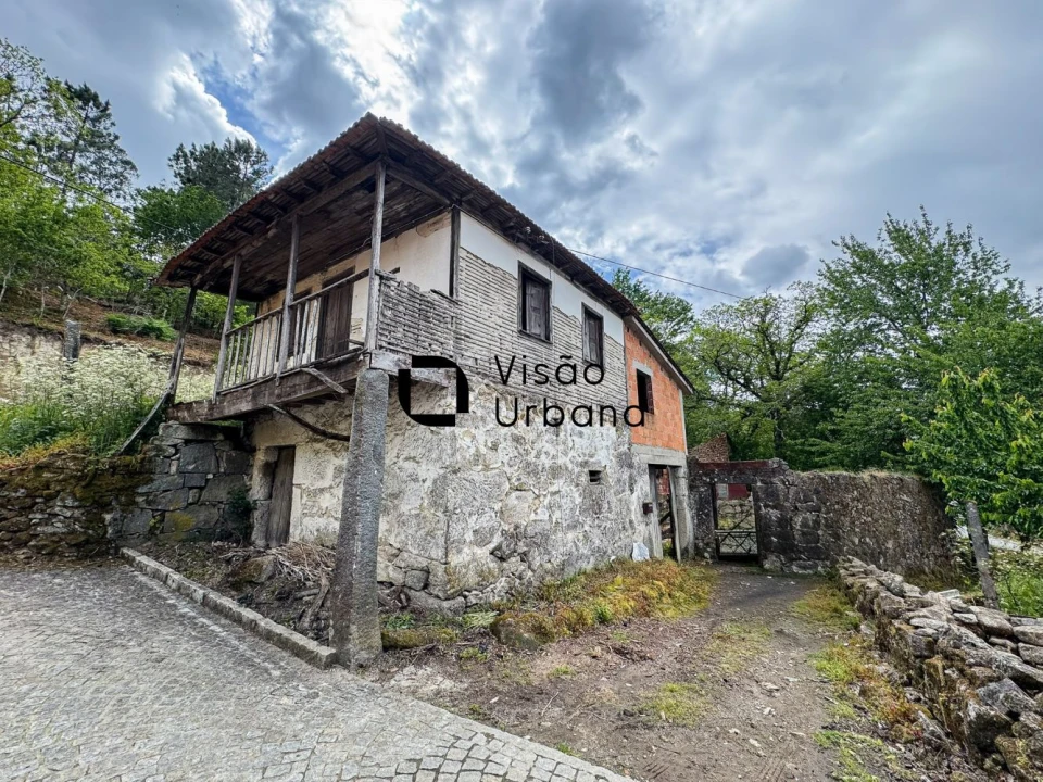 Moradia T3 para Venda em Couto de Baixo e Couto de Cima Foto 17