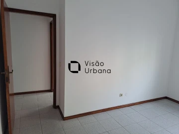 Loja para Arrendamento em Viseu