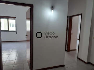Loja para Arrendamento em Viseu