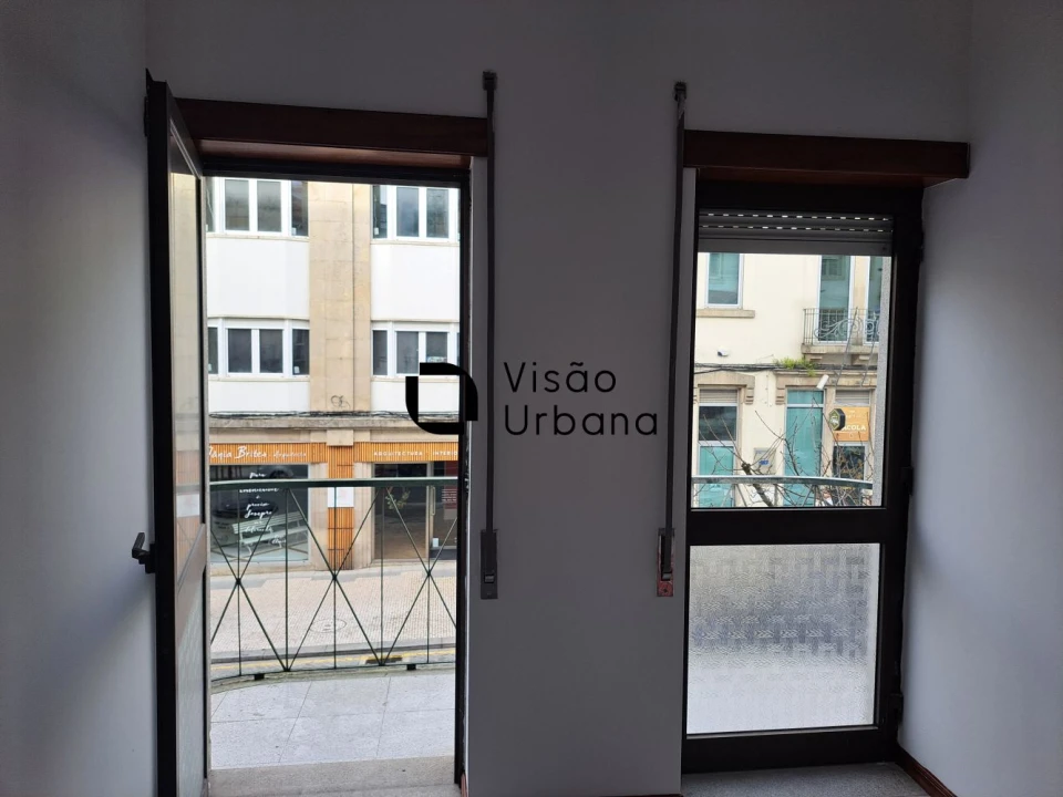 Loja para Arrendamento em Viseu Foto 15