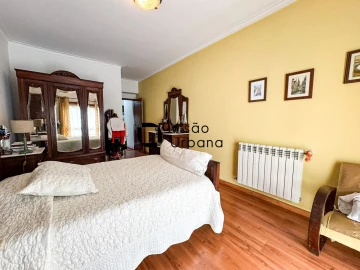 Apartamento T2 para Venda em Abraveses