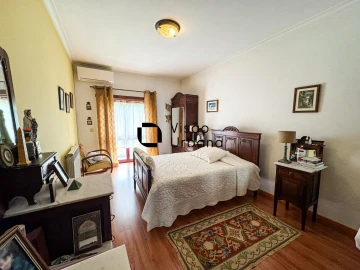Apartamento T2 para Venda em Abraveses