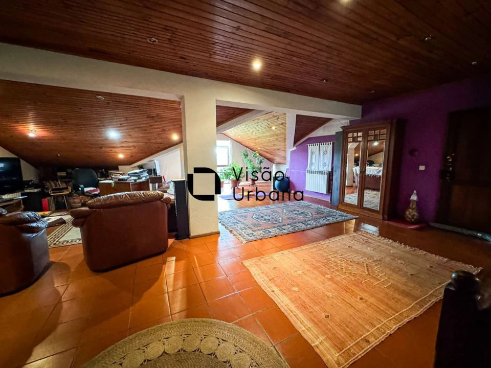 Apartamento T2 para Venda em Abraveses Foto 17