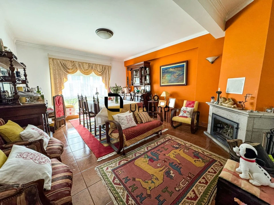 Apartamento T2 para Venda em Abraveses Foto 2