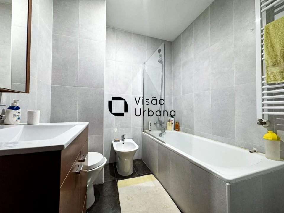 Apartamento T2 para Venda em Abraveses Foto 21