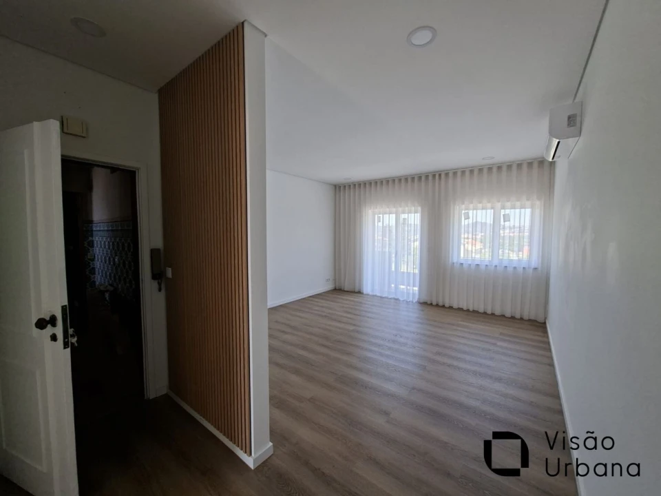 Apartamento T2 para Venda em Campo Foto 2