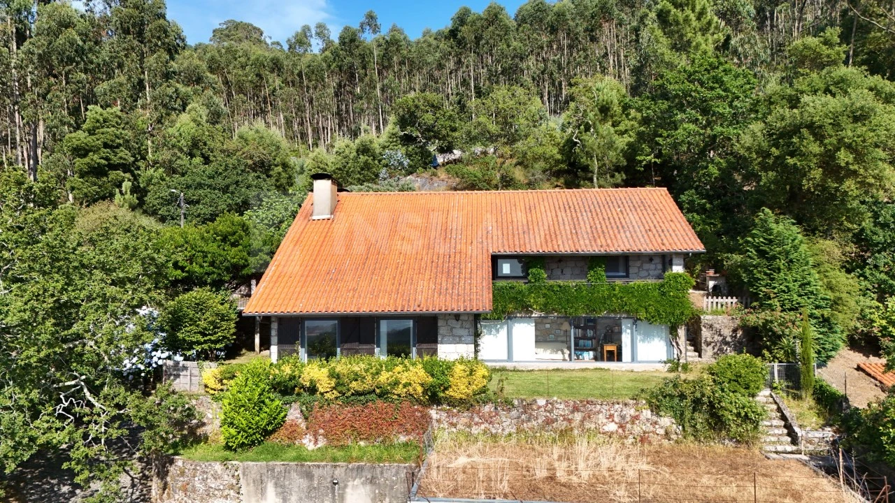Moradia T3 para Venda em Moledo e Cristelo Foto 48
