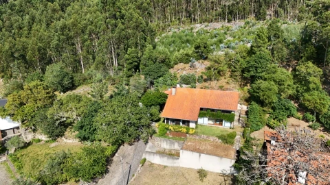 Moradia T3 para Venda em Moledo e Cristelo