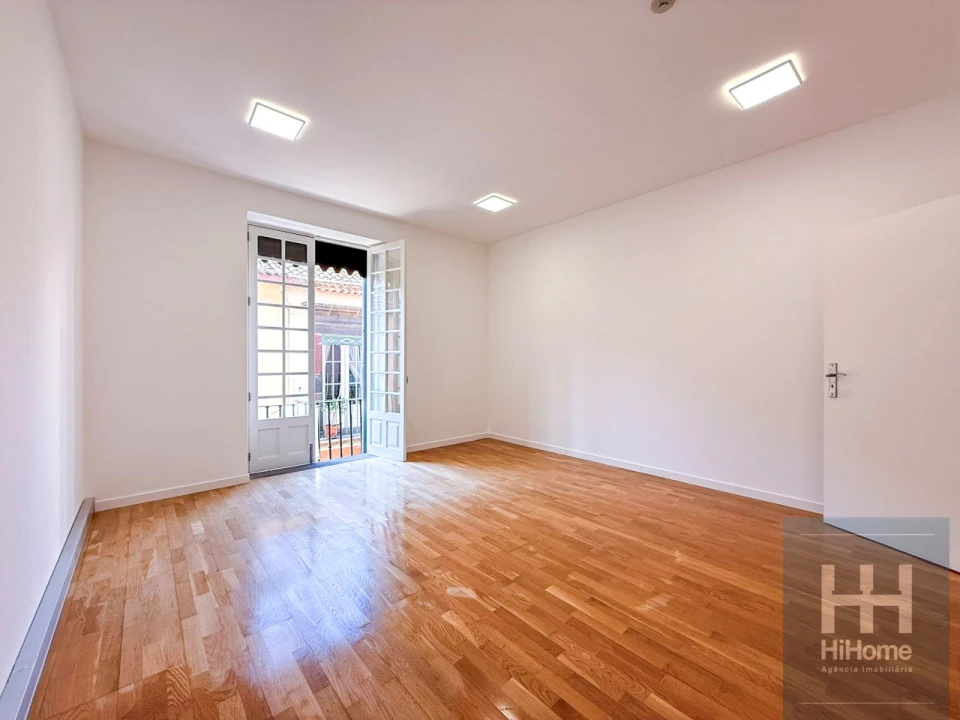 Escritório para Arrendamento em Funchal (São Pedro) Foto 1