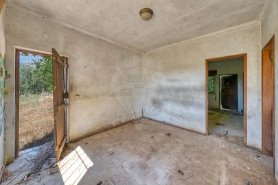 Moradia T3 para Venda em Marvila, Ribeira Santarém, São Salvador, São Nicolau