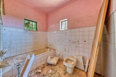 Moradia T3 para Venda em Marvila, Ribeira Santarém, São Salvador, São Nicolau