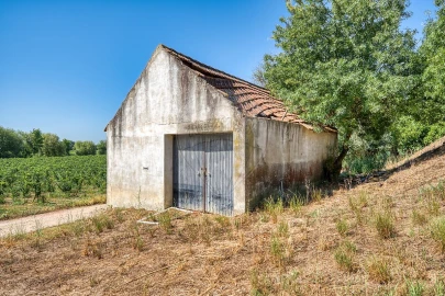 Moradia T3 para Venda em Marvila, Ribeira Santarém, São Salvador, São Nicolau