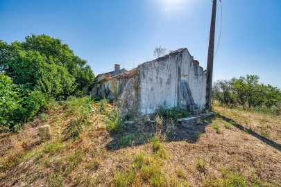 Moradia T3 para Venda em Marvila, Ribeira Santarém, São Salvador, São Nicolau