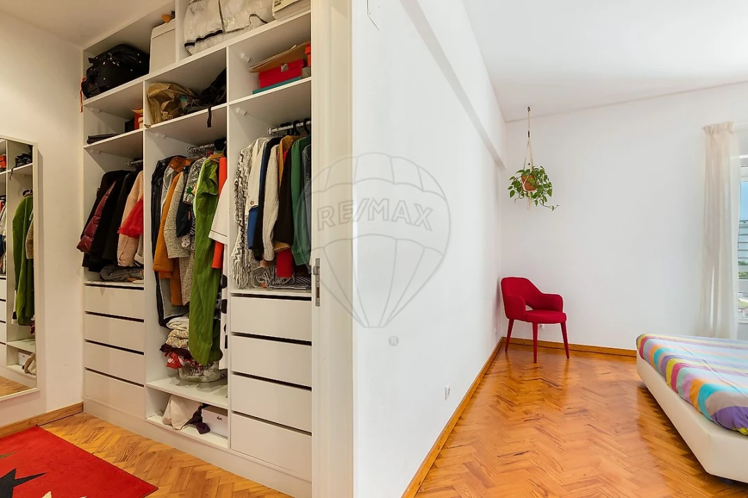 Apartamento T3 para Venda em Olivais Foto 17