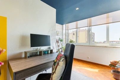 Apartamento T3 para Venda em Olivais